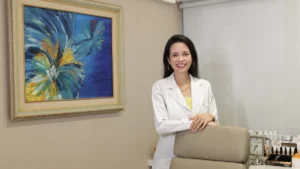 queda-de-cabelo-pos-parto-dra-lorena-dourado